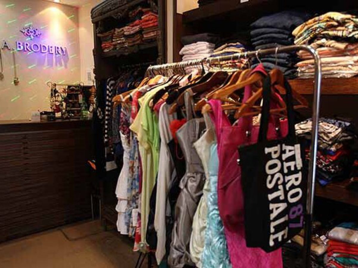 Shopping in avenida Avellaneda | miBsAs.com